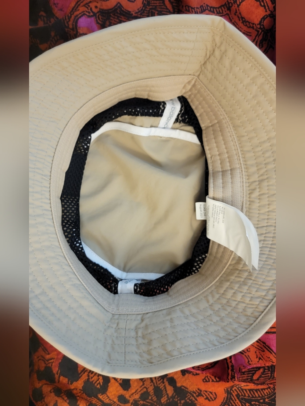 New Balance Beige and Black All Terrain Bucket Hat - Picture 4 of 5
